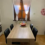 Lotty Holiday home