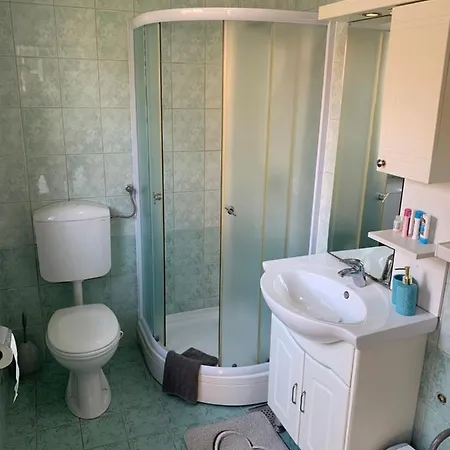 Hébergement de vacances Lotty *